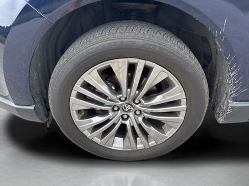 Used 2021 Toyota Venza Limited w/ Advanced Technology Package AWD/4WD image 48