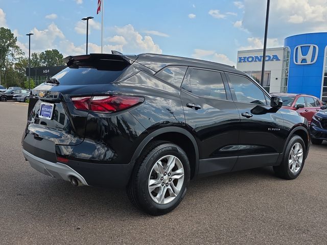 Used 2020 Chevrolet Blazer LT FWD image 3