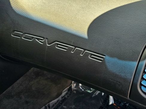 Used 2008 Chevrolet Corvette Coupe RWD image 31