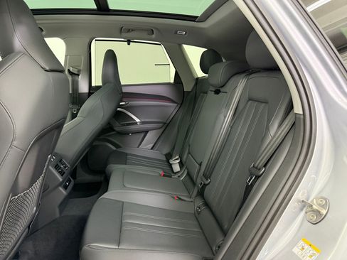 New 2025 Audi Q5 Premium Plus image 15