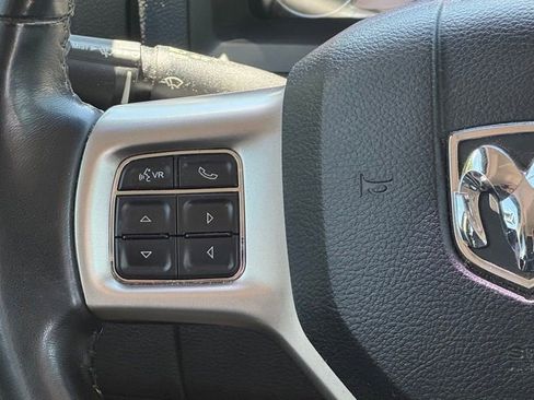 Used 2018 RAM 2500 Laramie w/ Convenience Group AWD/4WD image 16