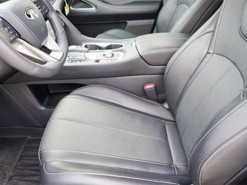 Certified 2026 INFINITI QX60 Luxe w/ Cargo Package image 8