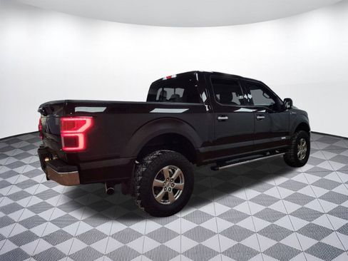 Used 2019 Ford F150 XLT w/ Equipment Group 302A Luxury image 8