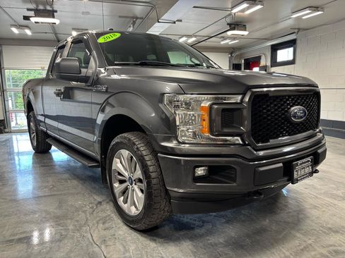 Used 2018 Ford F150 XL w/ Equipment Group 101A Mid AWD/4WD image 3