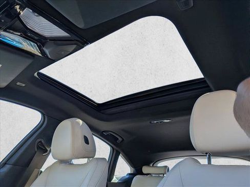 Used 2023 BMW i4 eDrive35 w/ Premium Package RWD image 16