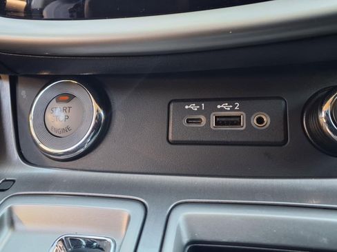 Used 2022 Nissan Murano SV w/ SV Midnight Edition Package image 20