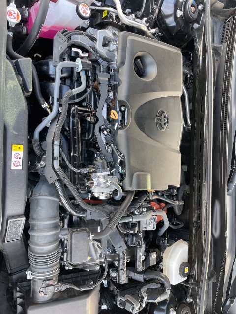 Used 2025 Toyota Camry SE FWD image 31