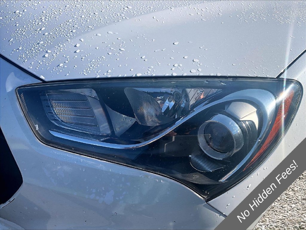 Used 2016 Hyundai Genesis 3.8 RWD image 21