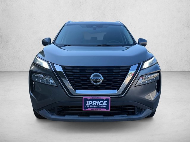 Used 2021 Nissan Rogue SV w/ Premium Package FWD image 2