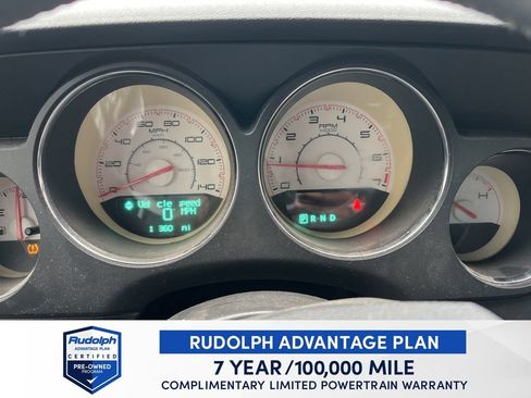 Used 2014 Dodge Challenger SXT Plus image 12