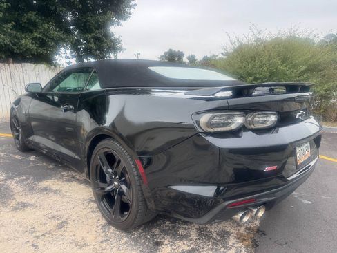 Used 2019 Chevrolet Camaro SS RWD image 3