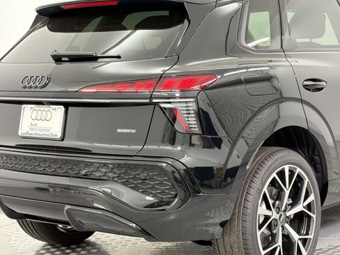 New 2026 Audi Q3 quattro 2.0T image 13