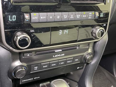 Used 2023 Lexus GX 460 Premium w/ Premium Package AWD/4WD image 25