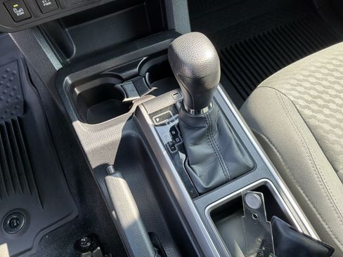 Used 2023 Toyota Tacoma SR5 w/ Technology Package RWD image 26