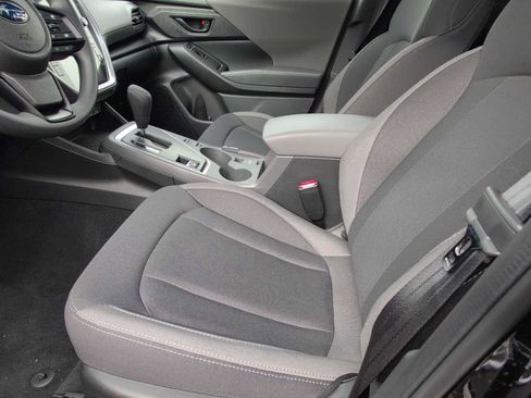 Used 2025 Subaru Crosstrek 2.0i Premium image 16