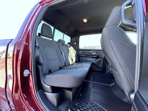 Used 2022 RAM 1500 Big Horn AWD/4WD image 18