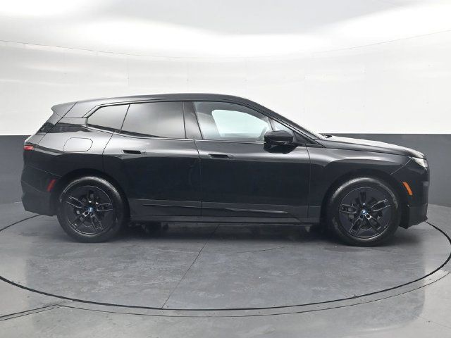 Certified 2024 BMW iX xDrive50 w/ Convenience Package AWD/4WD image 3