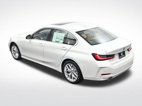 New 2026 BMW 330i Sedan w/ Premium Package RWD image 27