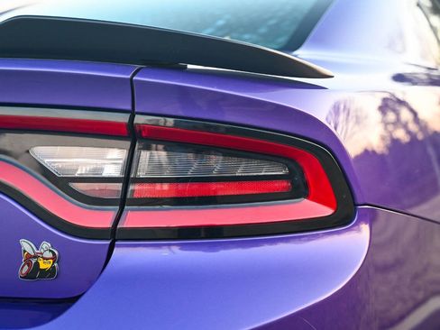 Used 2019 Dodge Charger Scat Pack w/ Plus Group image 39