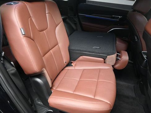 Used 2025 Kia Telluride SX image 26