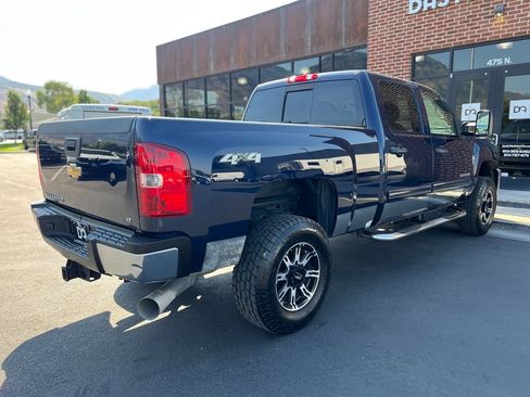 Used 2011 Chevrolet Silverado 2500 LT AWD/4WD image 27