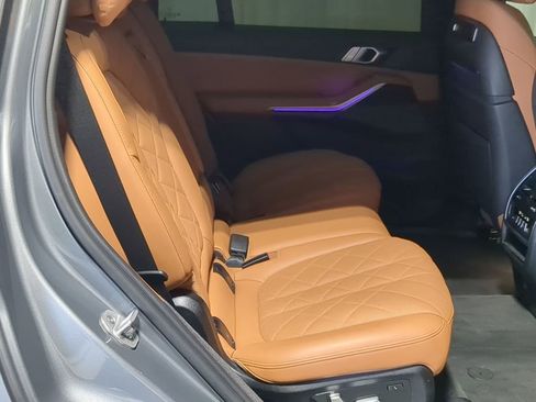 Used 2023 BMW X7 xDrive40i w/ M Sport Package image 20