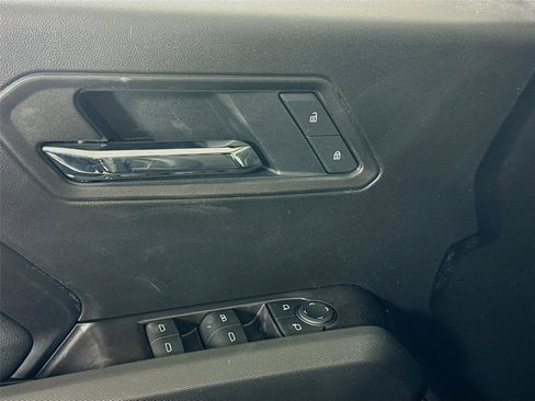 New 2026 GMC Canyon Elevation w/ Convenience Package image 13