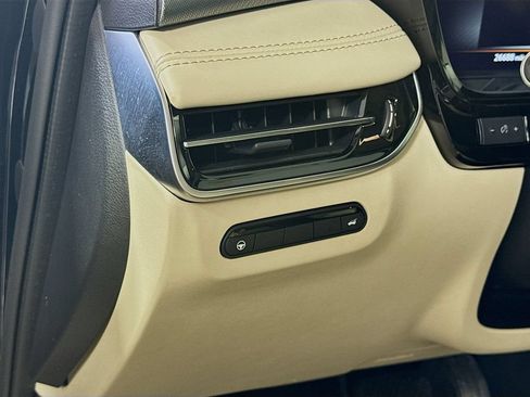 Certified 2023 INFINITI QX60 Luxe w/ Cargo Package FWD image 12