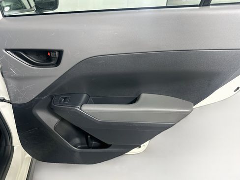 Used 2024 Subaru Crosstrek 2.0i AWD/4WD image 28