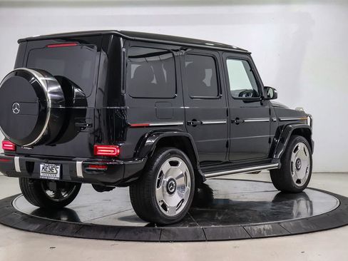Certified 2025 Mercedes-Benz G 550 image 4