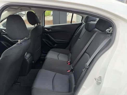 Used 2016 MAZDA MAZDA3 i Sport FWD image 22