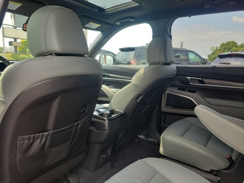 Used 2024 Kia Telluride EX X-Line AWD/4WD image 23