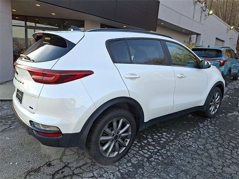 Certified 2022 Kia Sportage Nightfall Edition w/ Nighfall AWD Premium Package image 6