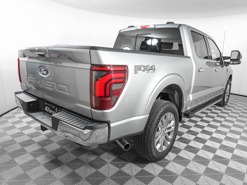 Used 2024 Ford F150 Lariat w/ FX4 Off-Road Package image 5