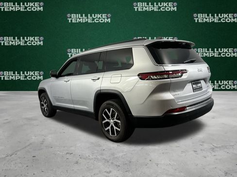 Used 2024 Jeep Grand Cherokee L Limited w/ Luxury Tech Group II image 9