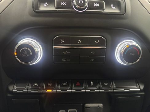 Used 2024 GMC Sierra 1500 Pro w/ Graphite Edition image 20