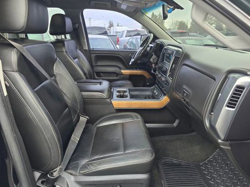 Used 2016 Chevrolet Silverado 1500 LTZ image 11