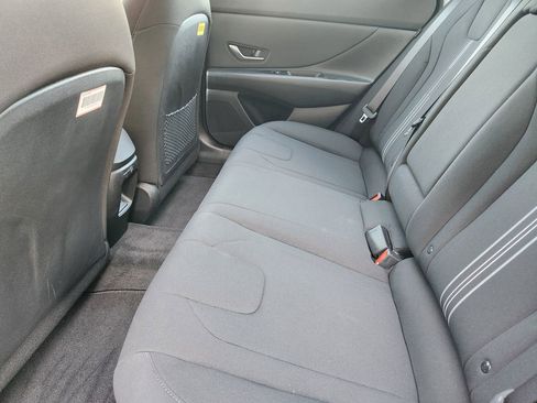 Used 2024 Hyundai Elantra SEL w/ Convenience Package FWD image 29