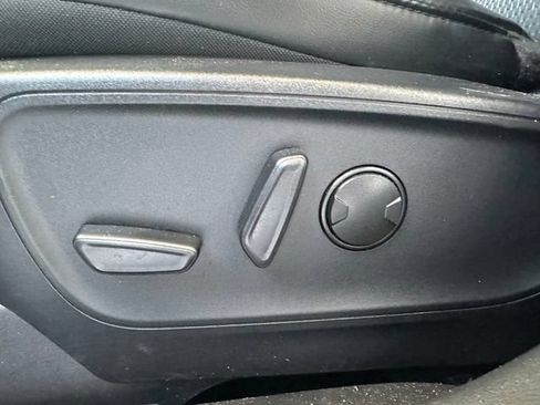 Used 2024 Ford Escape ST-Line w/ Tech Pack #1 FWD image 28