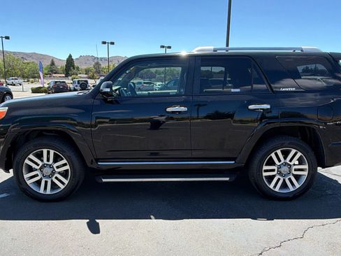Used 2011 Toyota 4Runner Limited AWD/4WD image 6