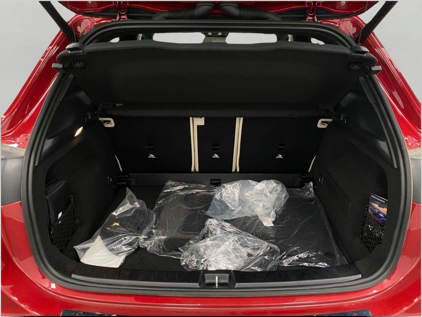 Certified 2026 Mercedes-Benz GLA 250 4MATIC image 5