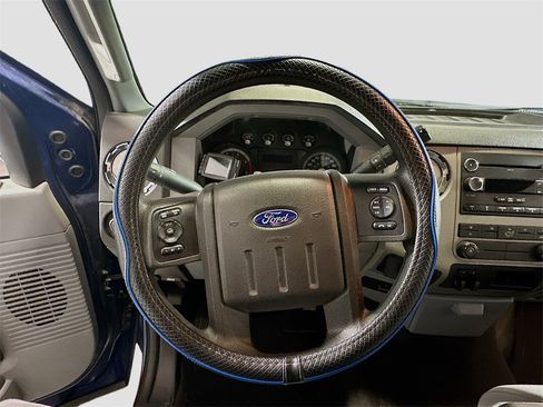 Used 2012 Ford F250 XLT w/ XLT Value Pkg image 12