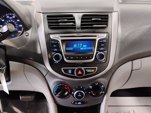 Used 2016 Hyundai Accent SE image 26