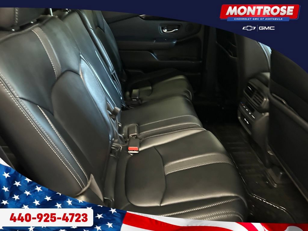 Used 2023 Honda Pilot Touring image 29