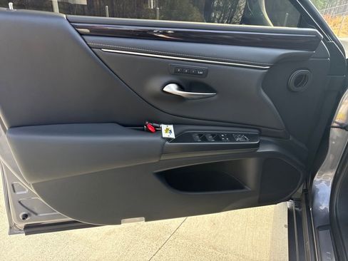 Used 2021 Lexus ES 350 w/ Premium Package image 14