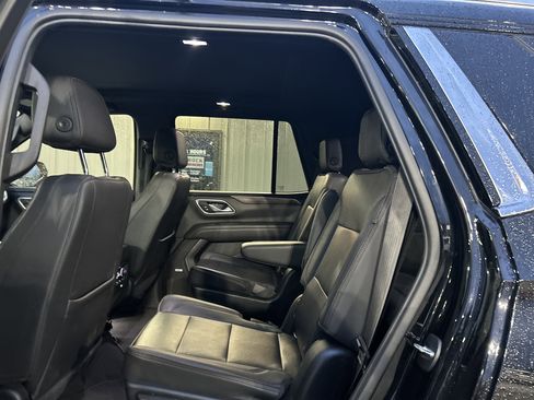 Used 2021 Chevrolet Tahoe High Country w/ Premium Package image 7