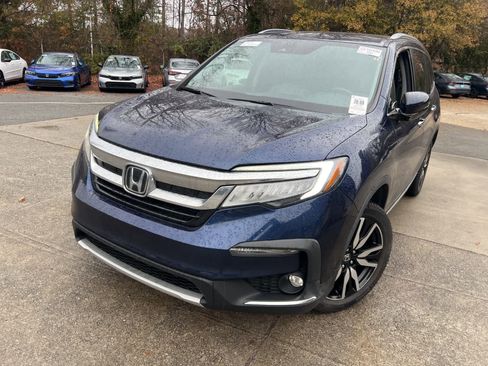 Used 2020 Honda Pilot Touring image 1