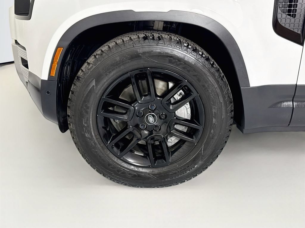 Used 2024 Land Rover Defender 130 S AWD/4WD image 30