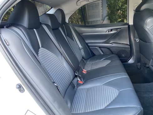 Used 2023 Toyota Camry SE FWD image 32