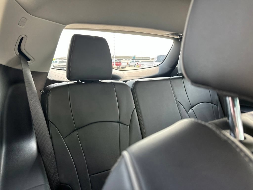 Used 2021 Buick Enclave Avenir w/ Avenir Technology Package AWD/4WD image 53